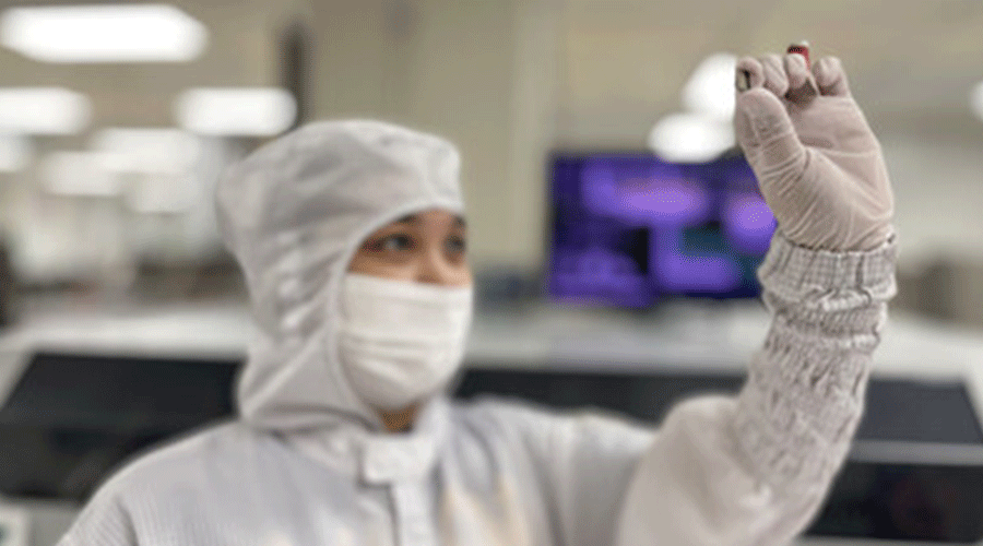 TI�����Ź����GaN���������ϡ�Infineon�ϸ���20?m��300mm�������ϵ���